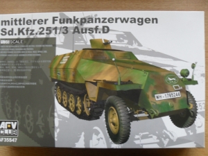 AFV CLUB 1/35 35S47 Sd.Kfz 251/3 Ausf.D FUNKPANZERWAGEN
